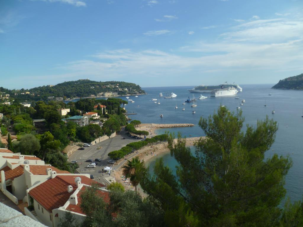 Appartement Charme Et Coeur Villefranche-sur-Mer Zewnętrze zdjęcie